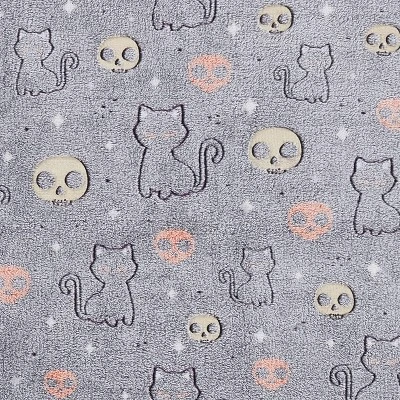 50"x70" Oversized Glow In The Dark Skelly Cats Plush Halloween Throw Blanket - VCNY Home 5 50"x70" Oversized Glow In The Dark Skelly Cats Plush Halloween Throw Blanket - VCNY Home - Image 3
